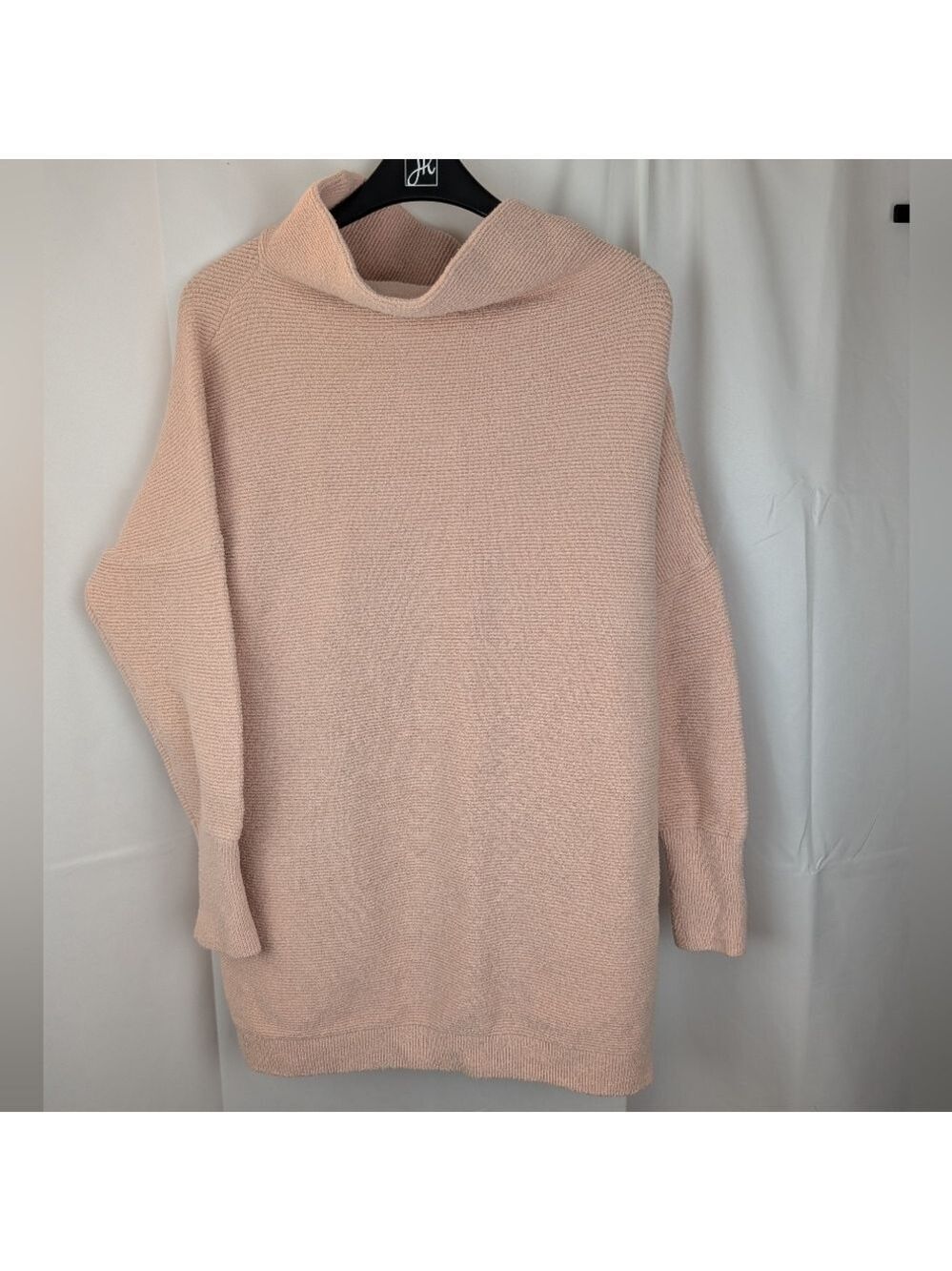 FREE PEOPLE Ottoman Slouchy Tunic In Dusty Pink size M in EUC - Picture 2 of 9